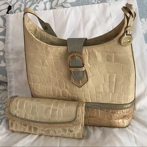 Brahmin handbag with matching wallet